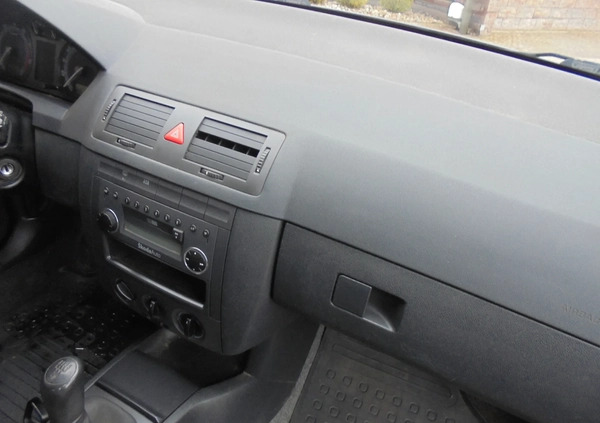 Skoda Fabia cena 5500 przebieg: 234000, rok produkcji 2006 z Mogilno małe 497